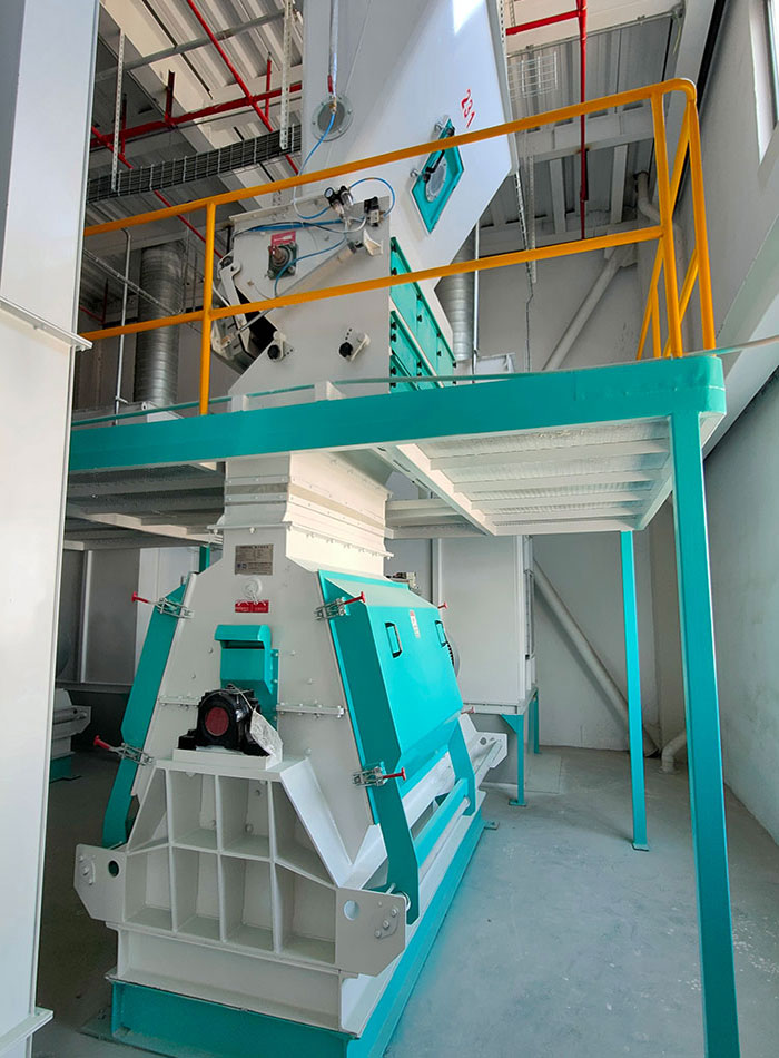 4--粉碎機B(xin).jpg